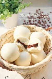 Red Bean Paste Bun / 豆沙包 - Recipe